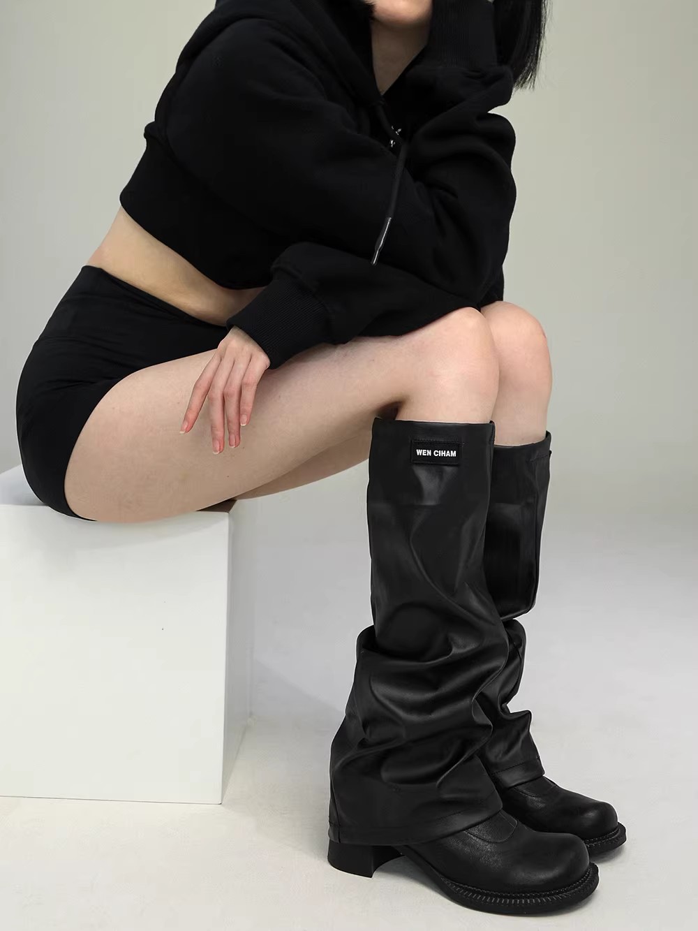 Damskie skarpety/legginsy z PU – Knee Sleeve Pair recenzja i cena
